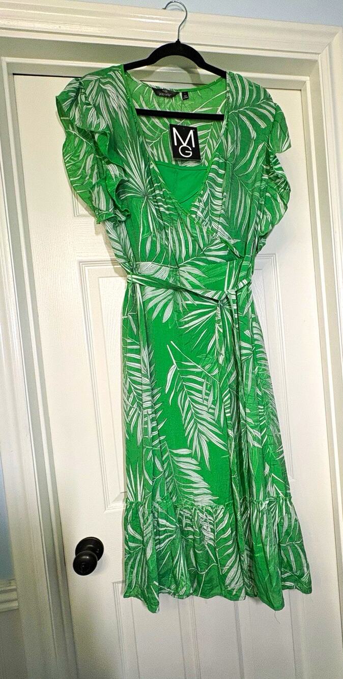 mle gabrielle Green White Tropical Floral Wrap Midi Dress L Tie Ruffle Coastal